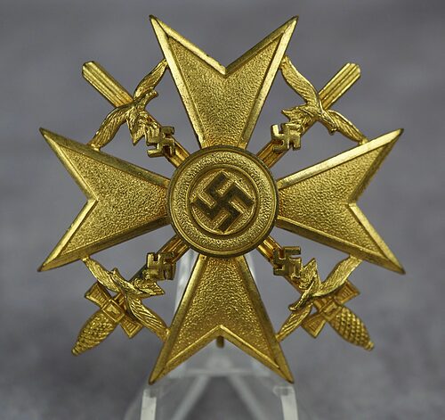 SOLD - Juncker produced Spain Cross in gold w/ swords