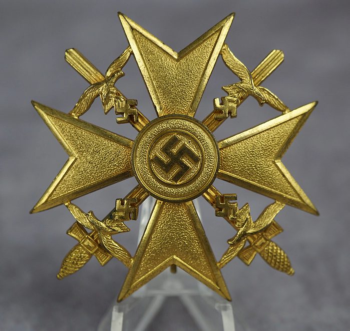 SOLD - Juncker produced Spain Cross in gold w/ swords