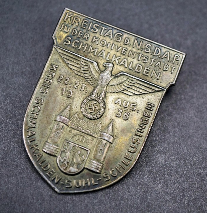 SOLD - Kreistag Schmalkalden 1936 tinnie - Image 3