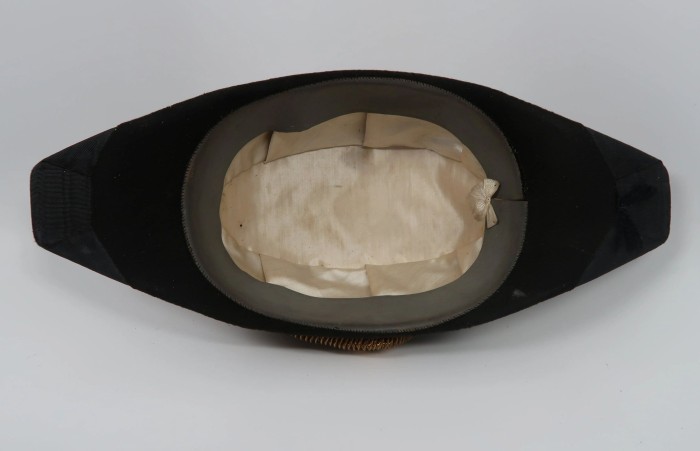 SOLD - Kriegsmarine Fore & Aft bicorn dress cap in the original hat box - Image 6
