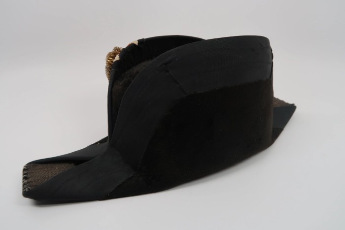SOLD - Kriegsmarine Fore & Aft bicorn dress cap in the original hat box - Image 7