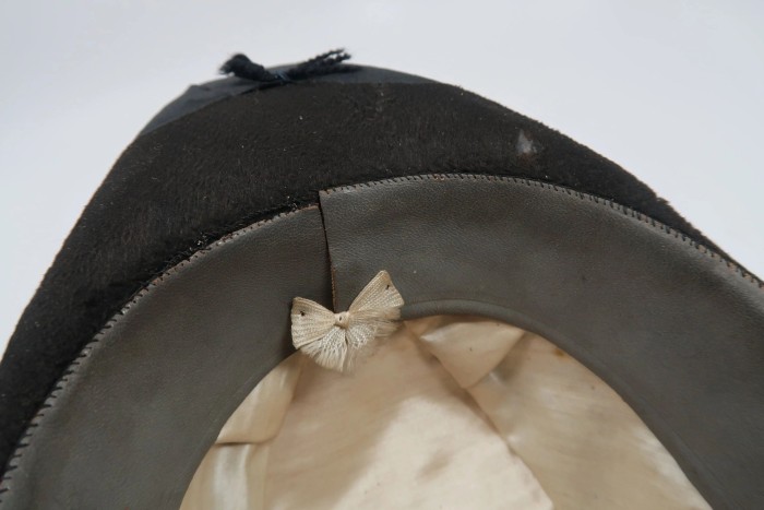 SOLD - Kriegsmarine Fore & Aft bicorn dress cap in the original hat box - Image 10