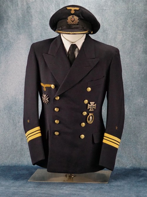 SOLD - Kriegsmarine Kapitänleutnant reefer jacket