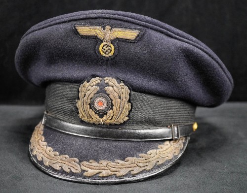 SOLD - Kriegsmarine Korvettenkapitän Visor Cap