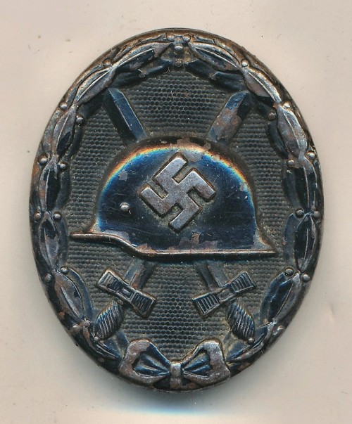 SOLD - L/54 Marked Black Wound Badge