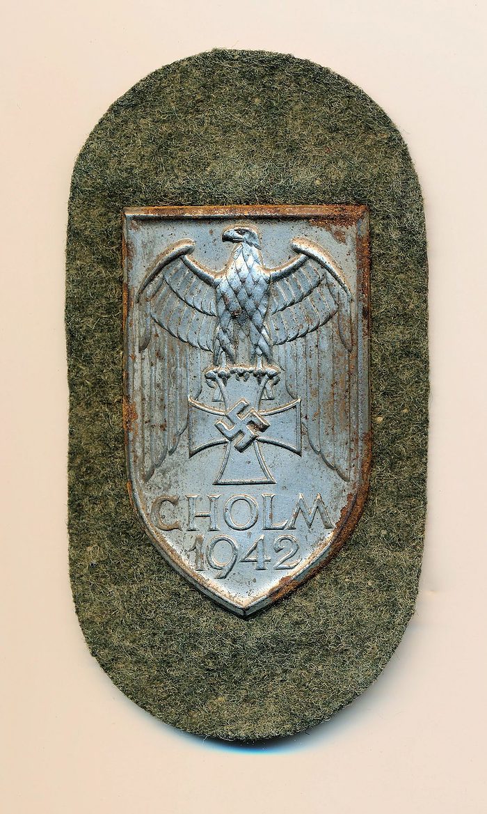 SOLD - "Long M" Variant Cholm Shield