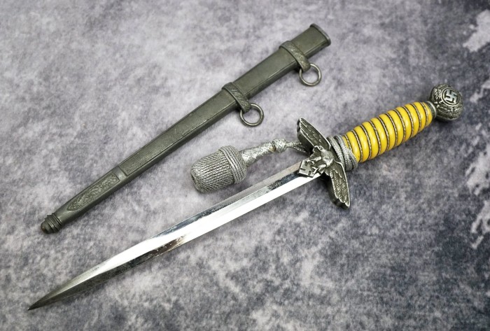 SOLD - Luftwaffe Dress Dagger by Ernst Pack