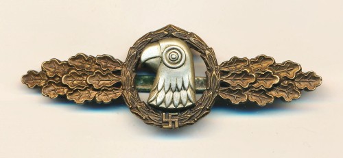 SOLD - Luftwaffe Reconnaissance Clasp in Bronze by Imme & Sohn