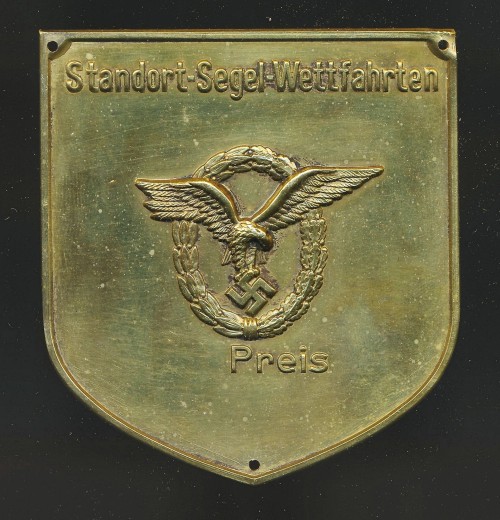 SOLD - Luftwaffe Standort Segel Wettfahrten Preis Plaque