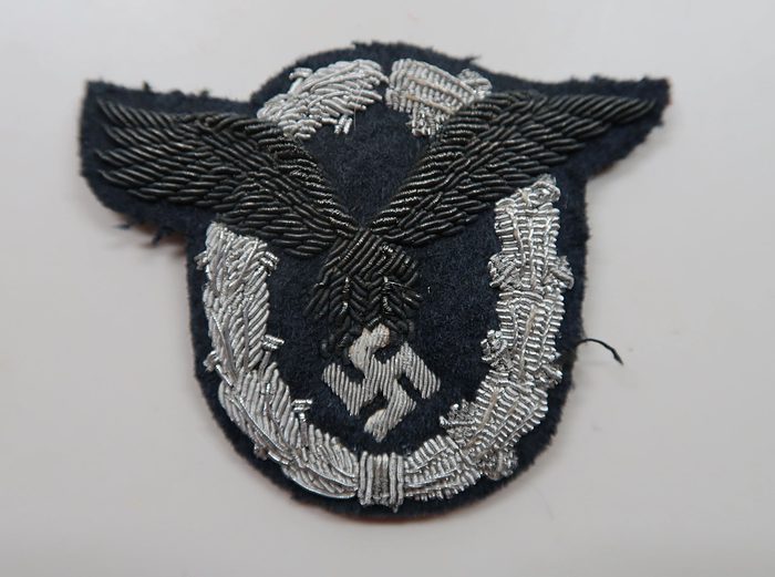 SOLD - Luftwaffe officer's pilot badge in bullion