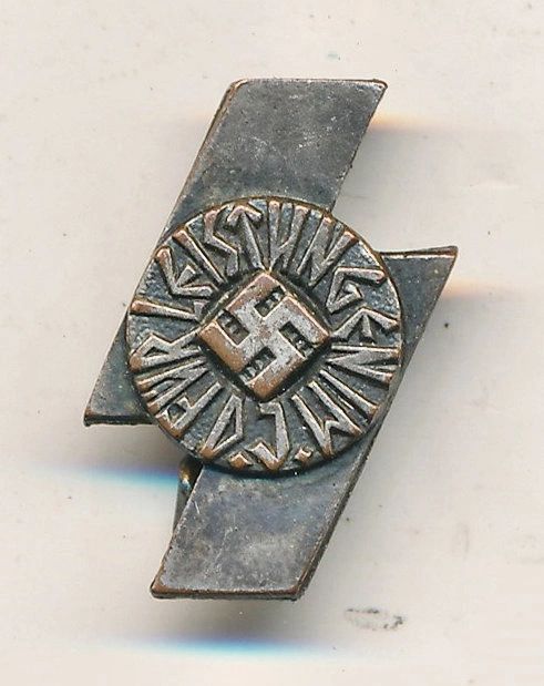 SOLD - Miniature Deutsches Jungvolk Proficiency Badge in Silver