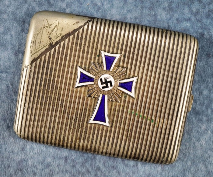 SOLD - Mothers Cross Cigarette Case