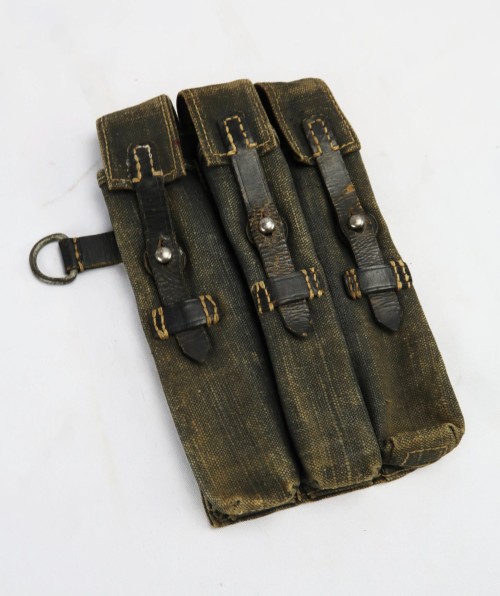 SOLD - Original Blue MP38/40 Magazine Pouch