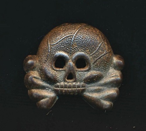 SOLD - Panzer Collar Tab Skull