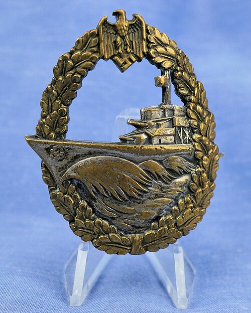 SOLD - RARE vaulted Navy Destroyer badge by Juncker