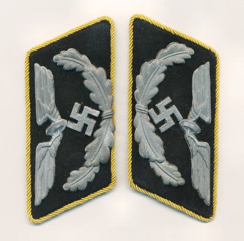 SOLD - Reichsbahn Official Collar Tab Set