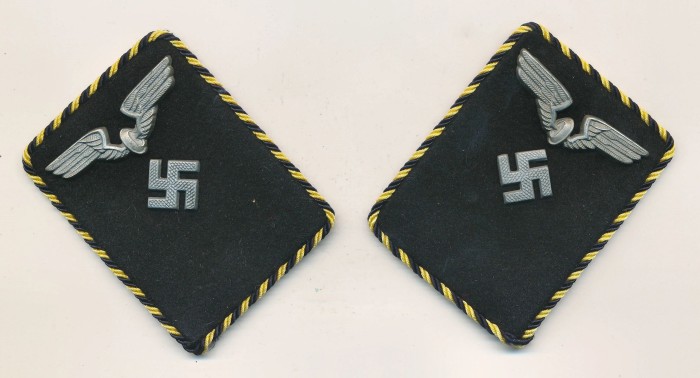 SOLD - Reichsbahn Official Collar Tab Set