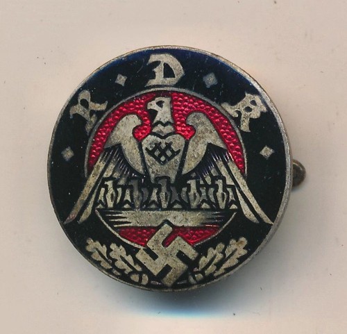 SOLD - Reichsbund der Kinderreichen Membership Pin