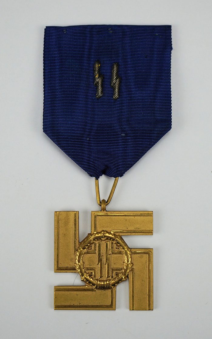 SOLD - SS 25 Year Service Medal