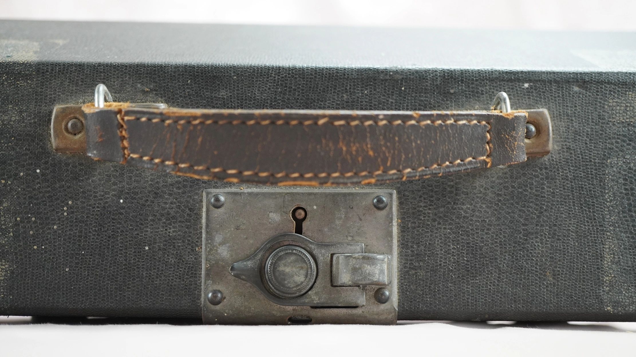 SOLD - SS Typewriter by Groma w/ Carrying Case - Image 10