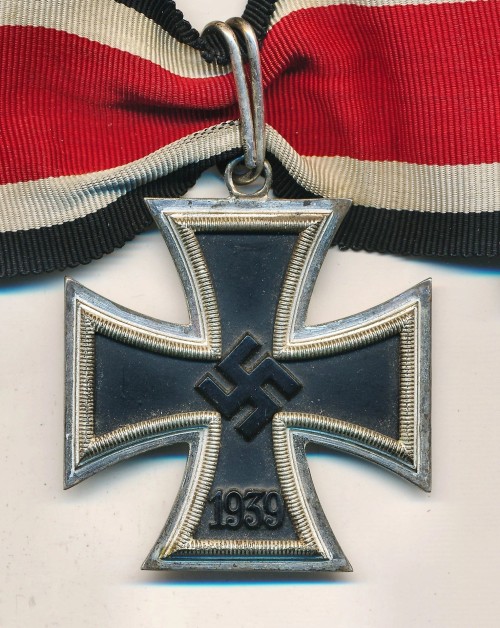 SOLD - Steinhauer & Lück Type-B Knights Cross of the Iron Cross