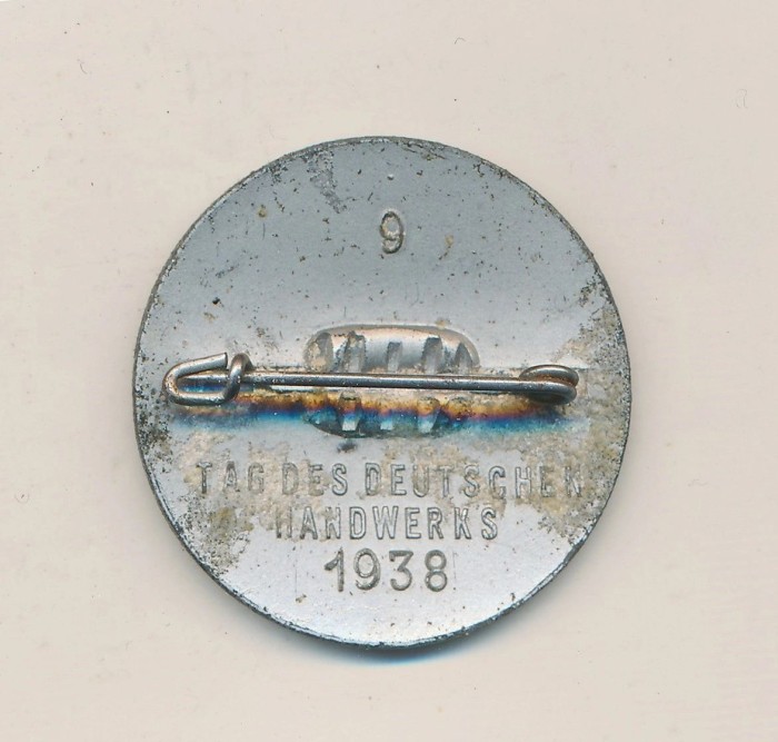 SOLD - Tag des Deutschen Handwerks 1938 Tinnie - Image 2