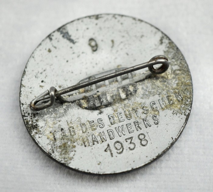 SOLD - Tag des Deutschen Handwerks 1938 Tinnie - Image 4
