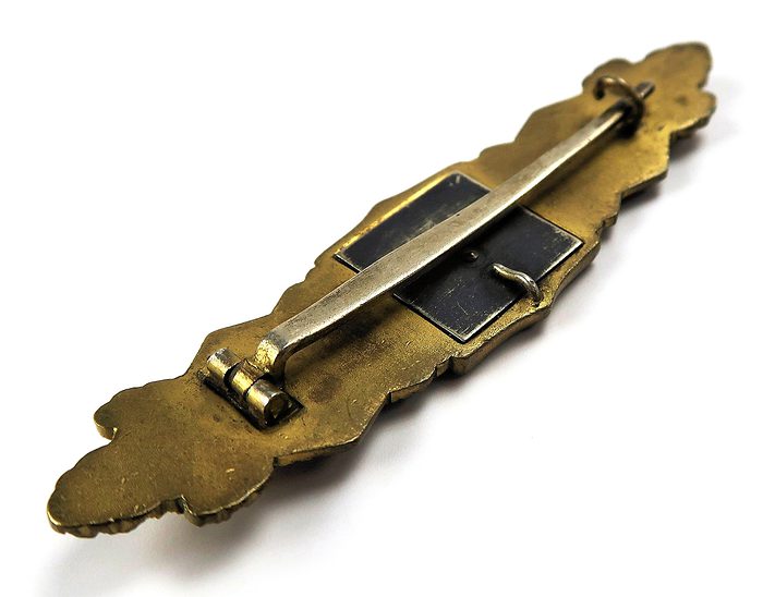 SOLD - Type 1 - PRESENTATION GRADE Close Combat Clasp in GOLD - Image 8