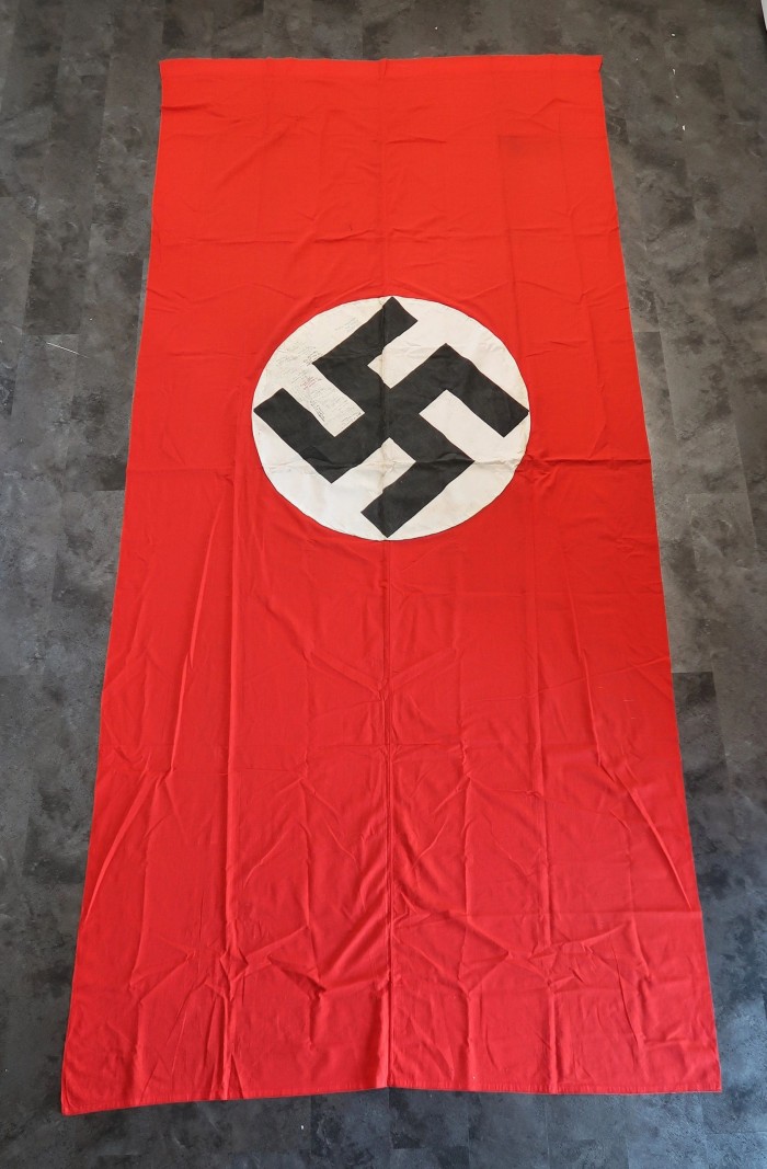 SOLD - Veteran Signed Double Sided NSDAP Banner with maker tag - Image 4