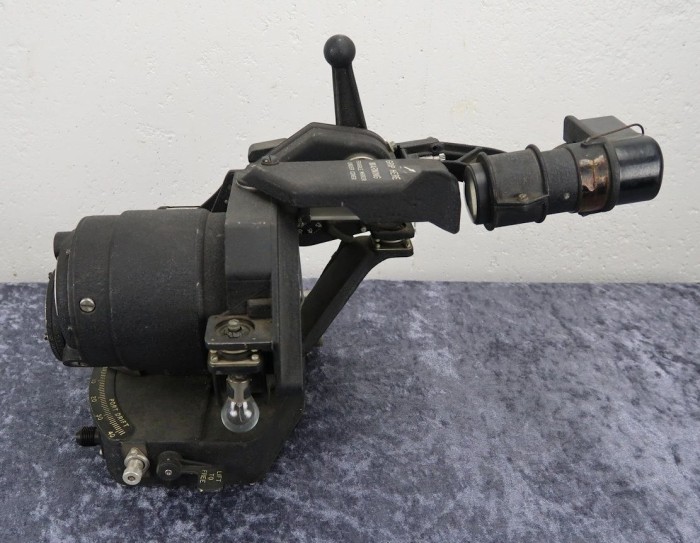 SOLD - WW2 US Army Air Force SPERRY aviation type T1 Mark XIV RAF "Lend/Lease" bomb site - Image 8