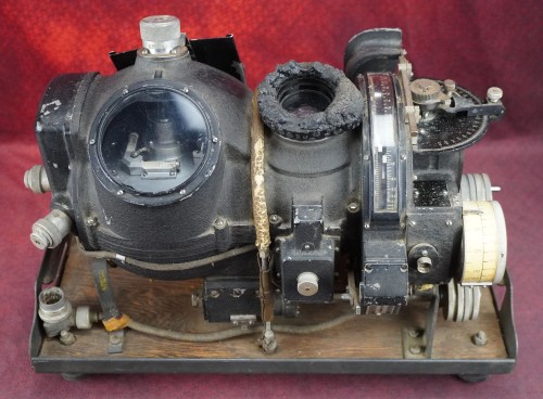 SOLD - WW2 US Army Navy mark I Air Force Corps M7 Norden Bombsight w/ metal stand