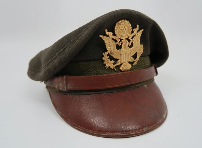 SOLD - WW2 era "Patent Pending" Bancroft flighter crusher visor cap