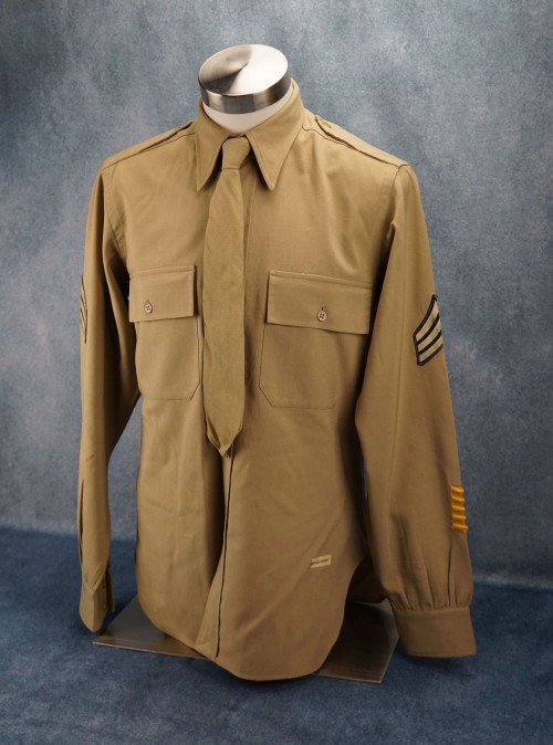 SOLD - WW2 era US Serviceman's Shirt & Tie