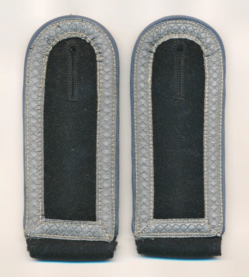 SOLD - Waffen-SS Transport Scharführer Shoulder Boards