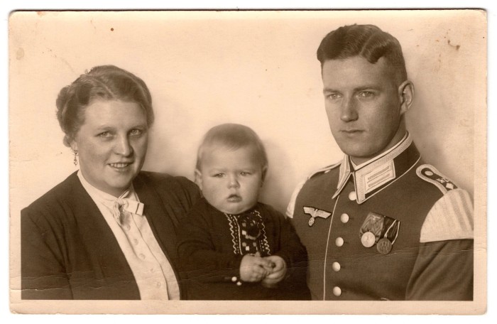 Studio Portrait of a Heer Feldwebel in Waffenrock