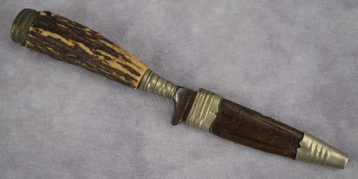 1930's era Hunting Skinning Knife w/ Stag Handle - Image 3