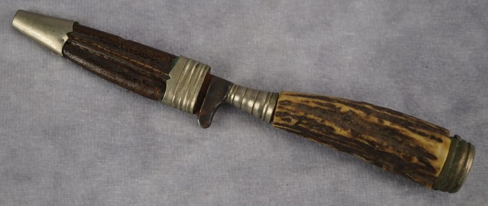 1930's era Hunting Skinning Knife w/ Stag Handle - Image 9