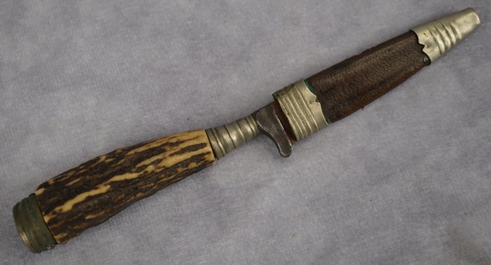 1930's era Hunting Skinning Knife w/ Stag Handle - Image 10
