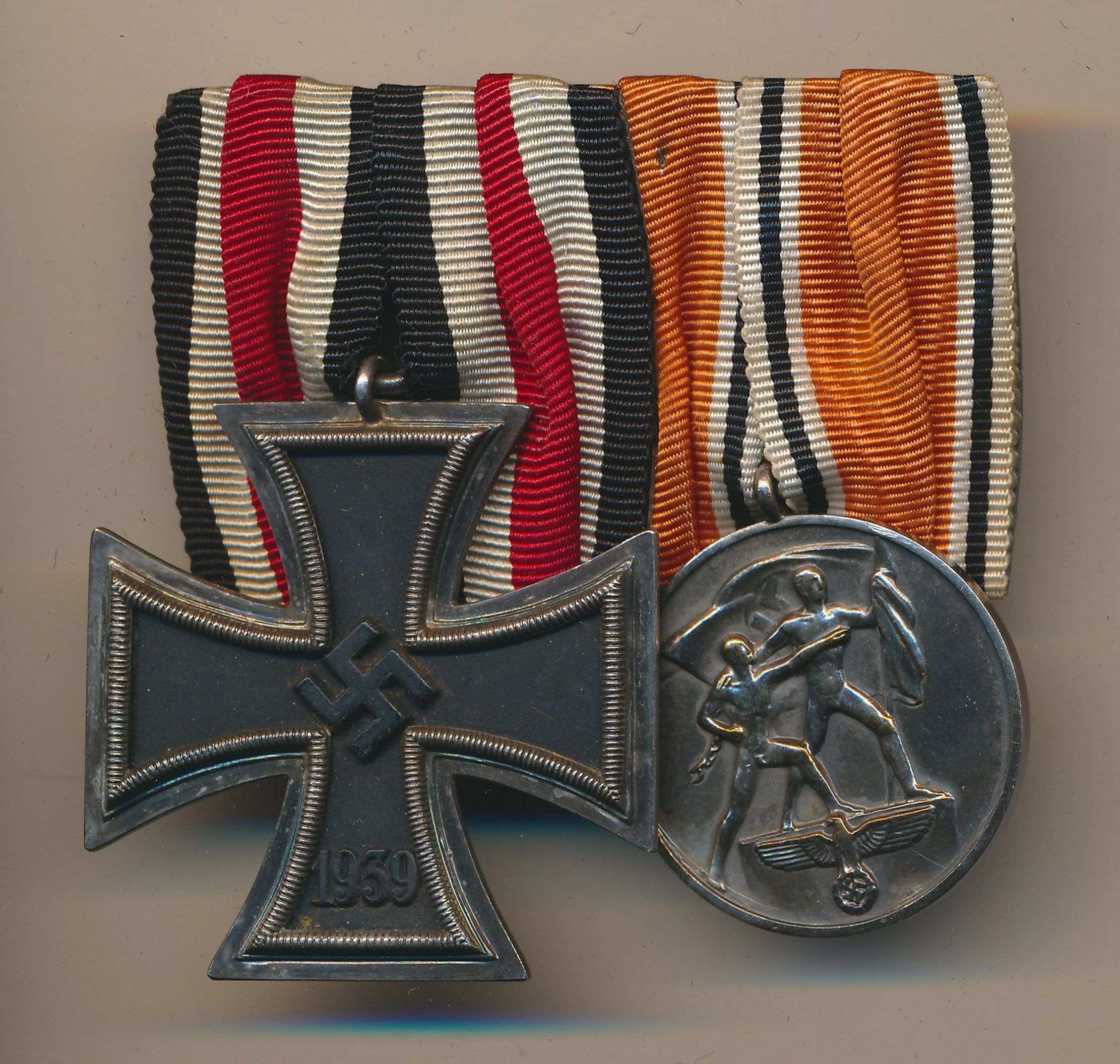 2 Place Wehrmacht Parade Medal Bar