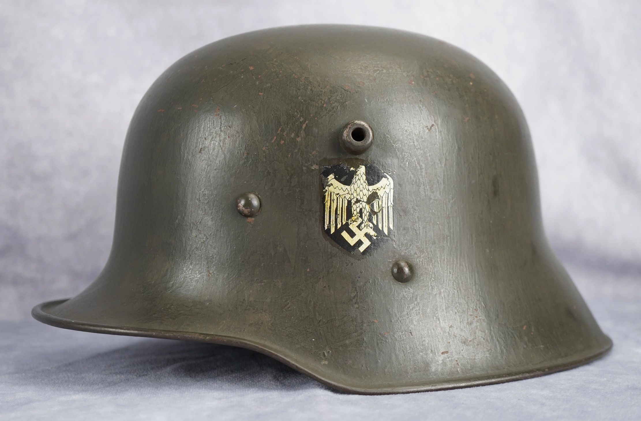 Austrian M17 Transitional Heer Helmet