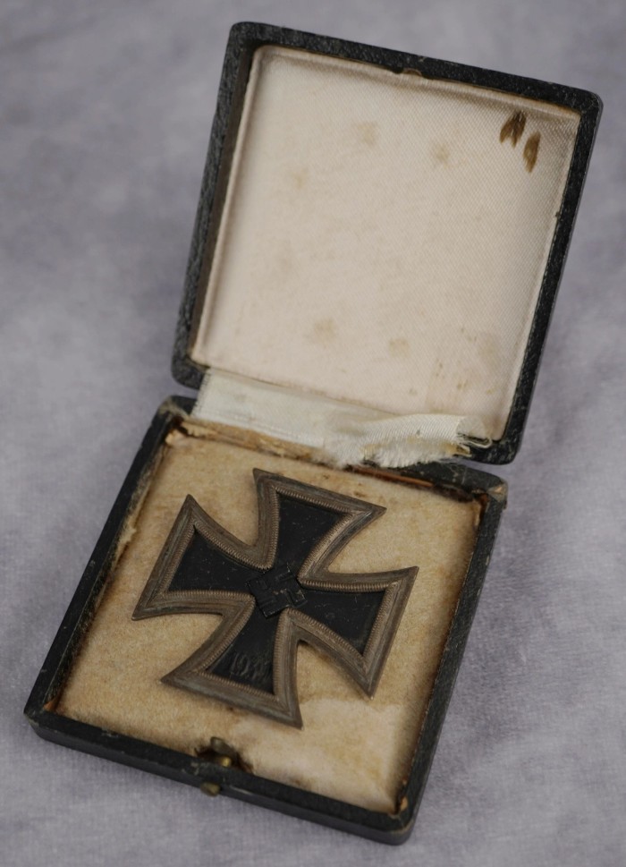 Cased Iron Cross First Class