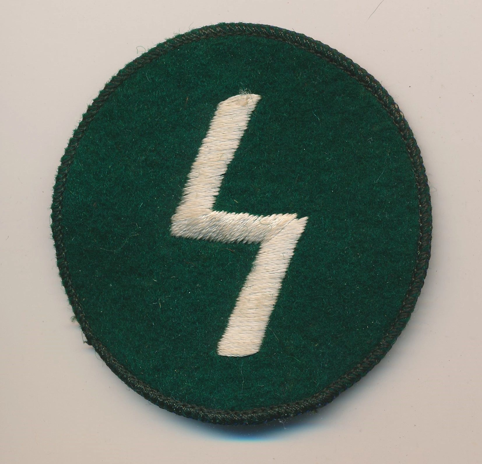 Deutsches Jungvolk Oberbann Rune Sleeve Insignia