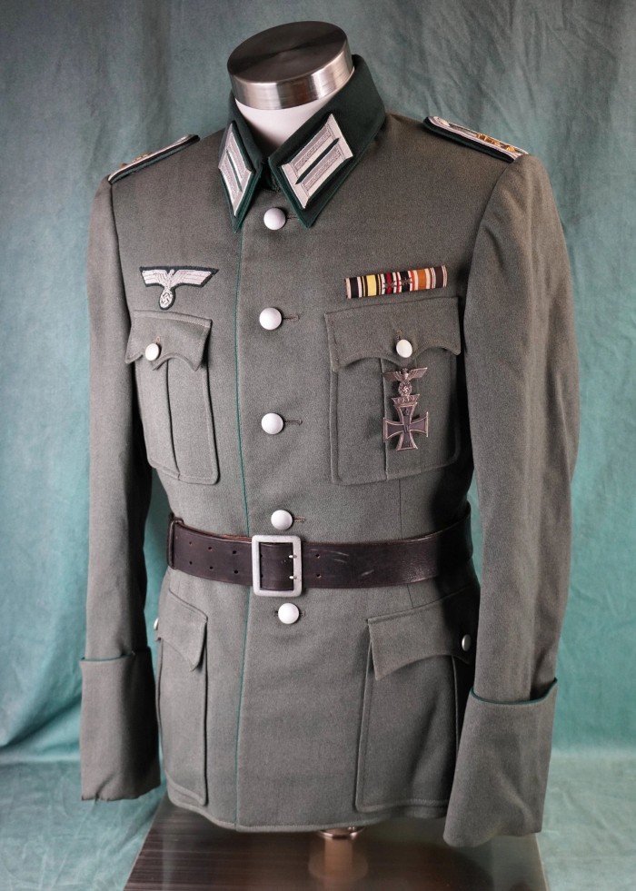 SOLD - Heer Administration Officer Tunic