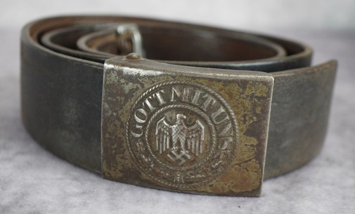 SOLD - Heer EM/NCO Belt & Buckle