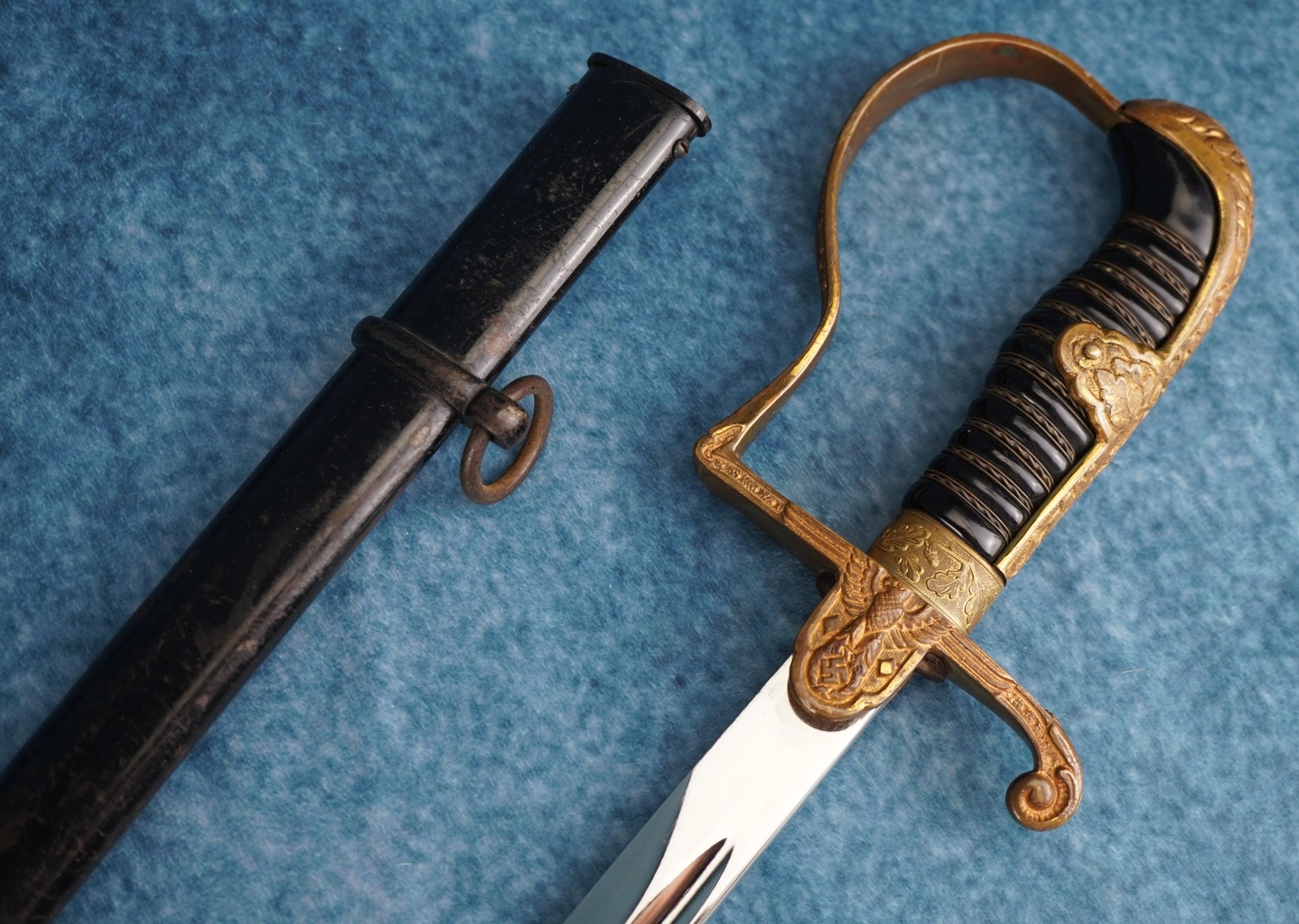 Heer Officer Sword by F.W. Höller