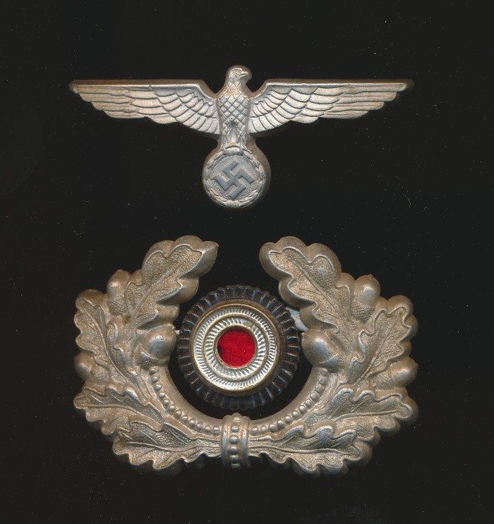 Heer Visor Cap Insignia Set