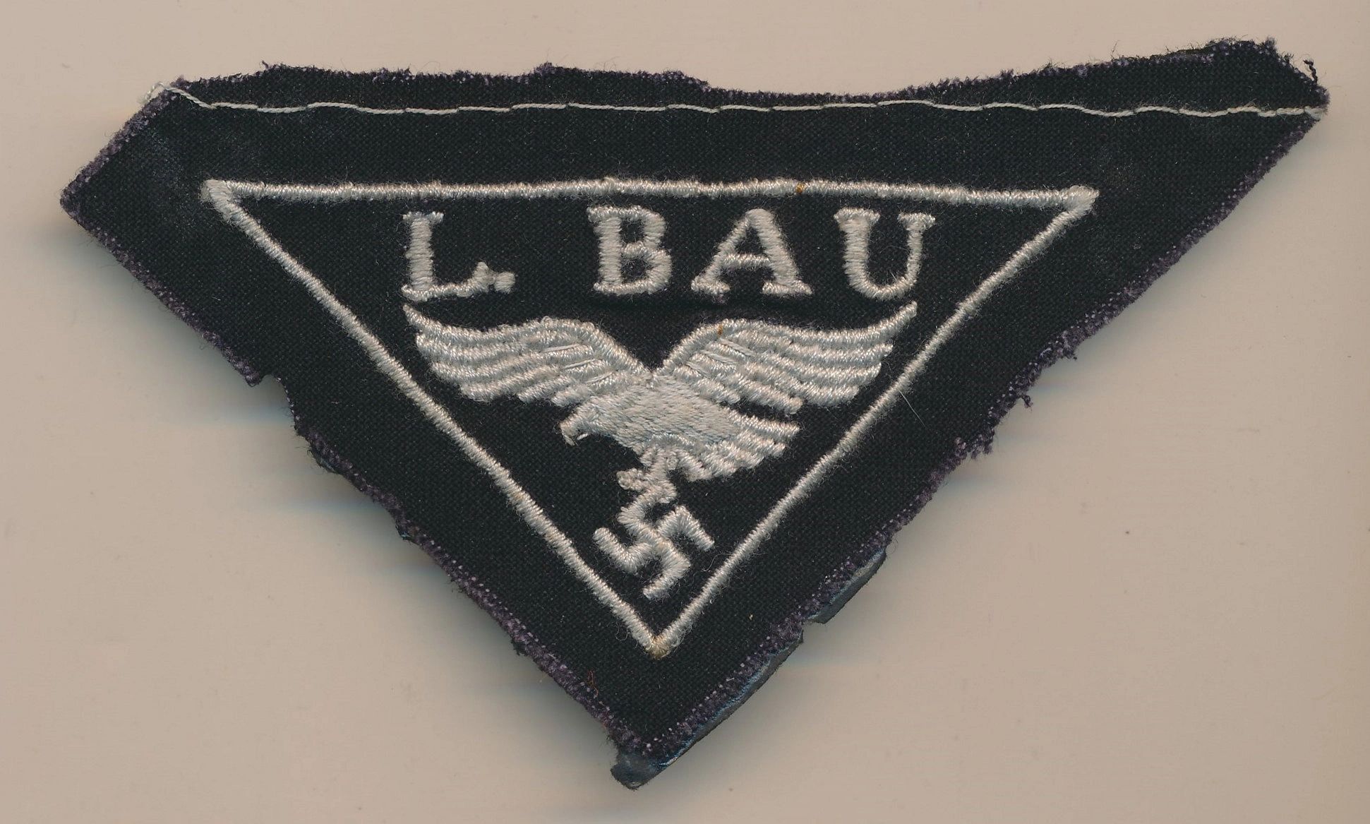 L BAU Luftwaffe Engineering Sleeve Insignia