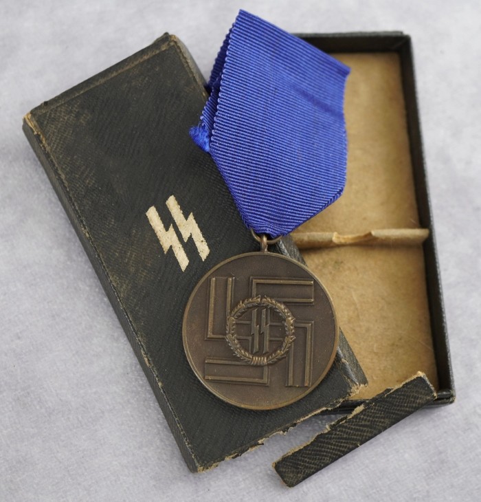 SOLD - Boxed Type 2 SS 8 Year Long Service Medal - Image 6