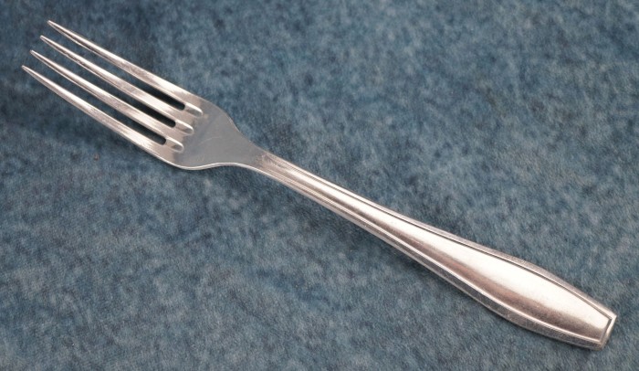 SOLD - Heer Mess Fork