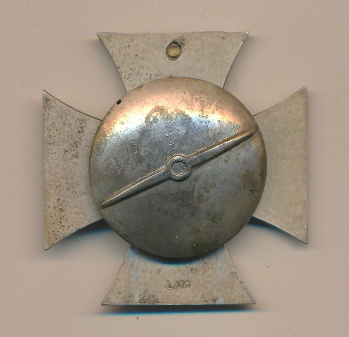 SOLD - L/11 Marked Iron Cross First Class Screwback - Image 2